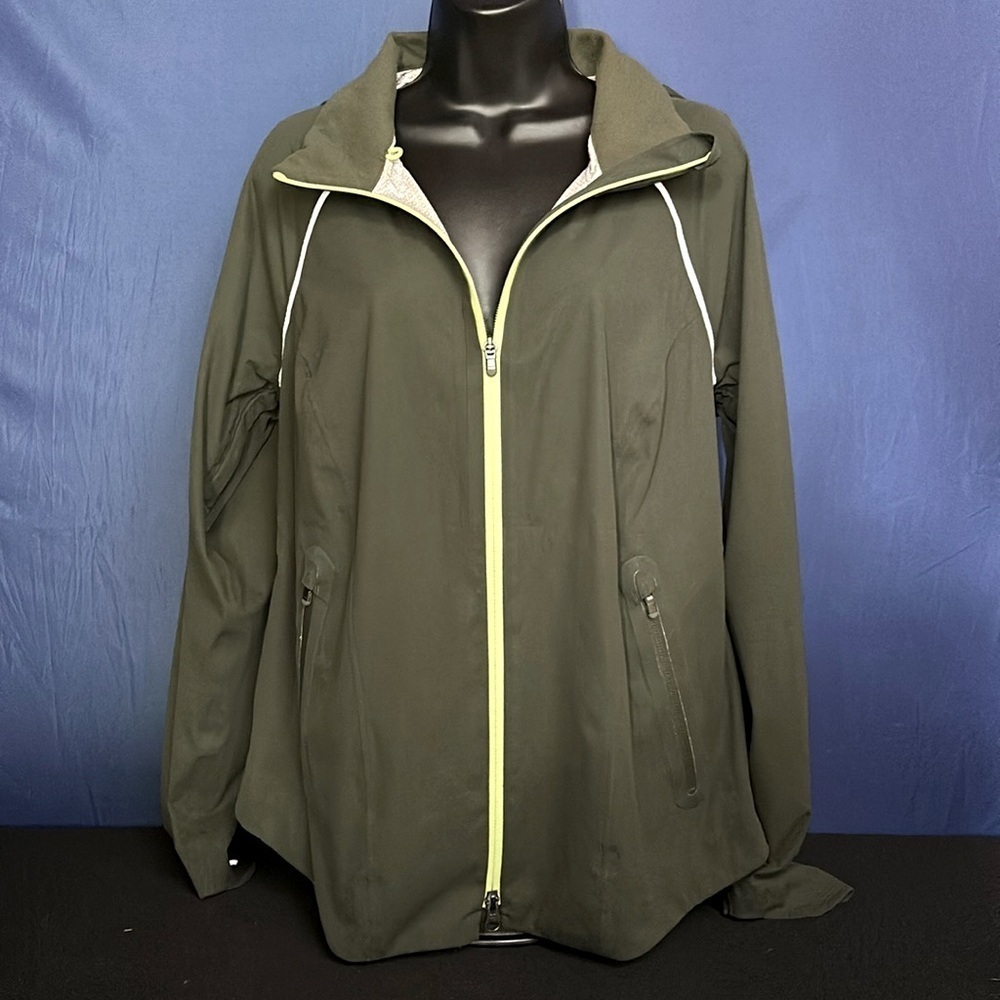 Athleta Waterproof Rain Runner Jacket Forest Green Size Large RN 54023 - Picture 2 of 12